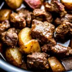 Slow Cooker Garlic Butter Beef Bites & Potatoes Slow Cooker Garlic Butter Beef Bites & Potatoes